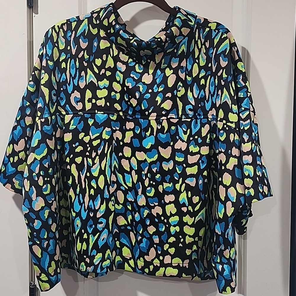 Nina Parker Womens Cropped Printed Satin Button Down Blouse 4X - Picture 3 of 4